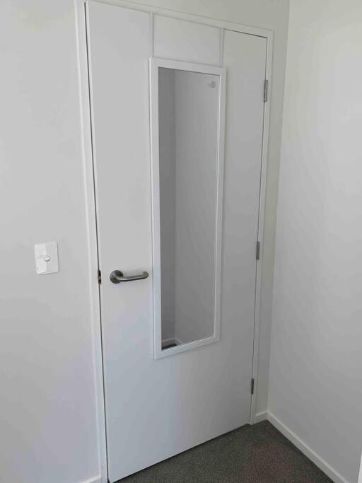 2 Bedrooms Apprtmt Plus Underground Parking In Cbd Christchurch Luaran gambar